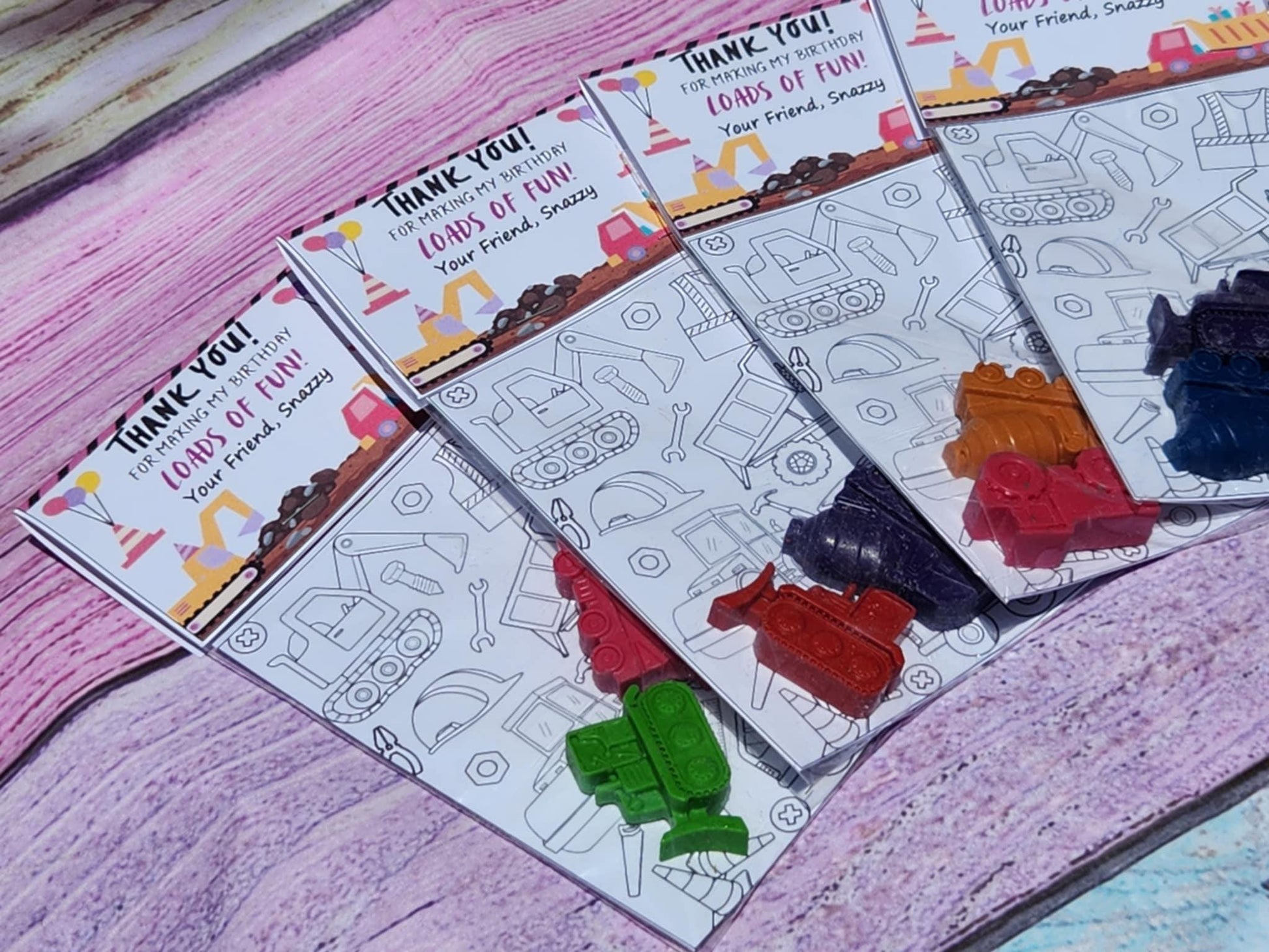 Construction Truck Crayons: Party Favor Coloring Kits