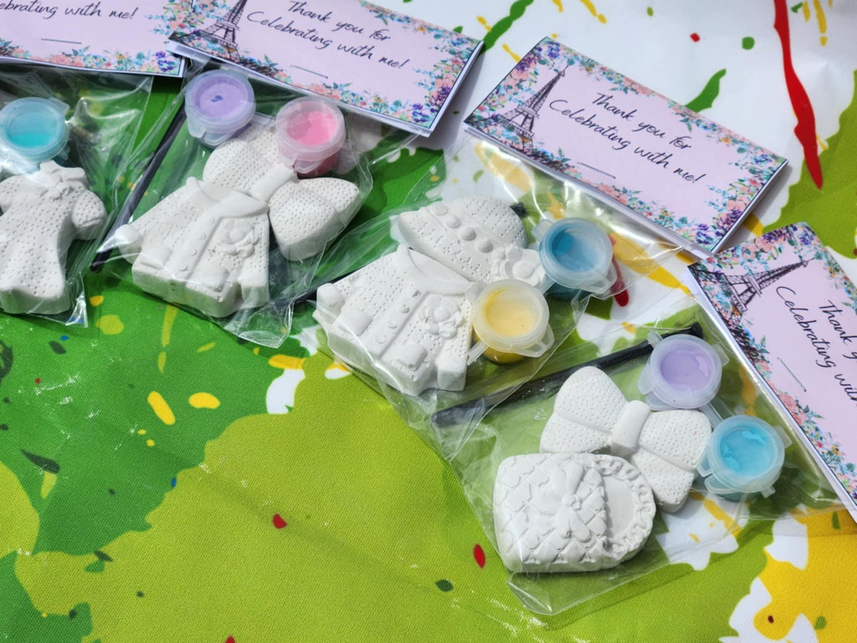 Fashion Plaster Paint Kit: DIY Birthday Party Favors