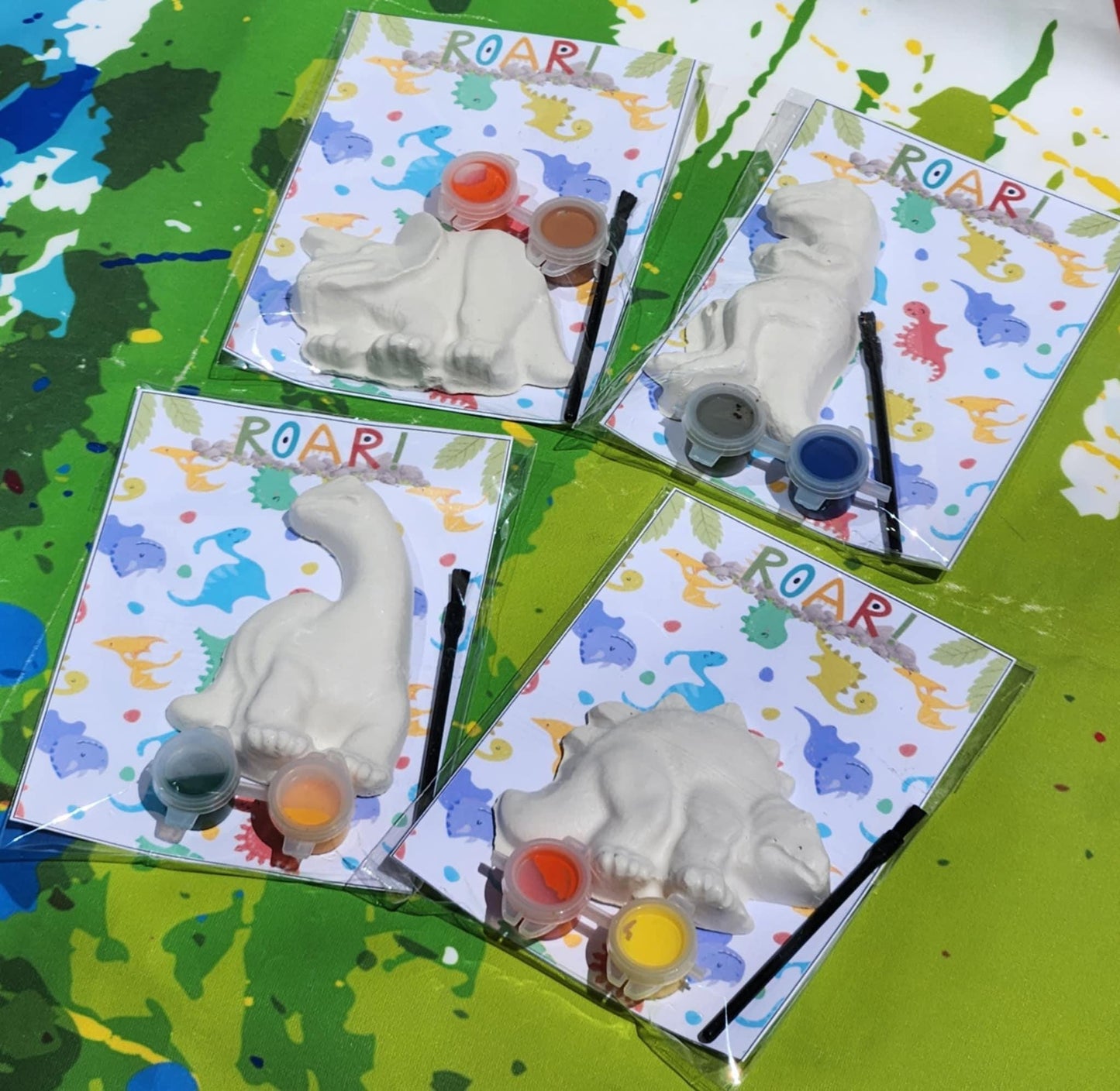 Dino Party Favors | Dinosaur Plaster Paint Kits | DIY Kids Craft | Birthday Activity | Dino Goodie Bags | Classroom Gifts
