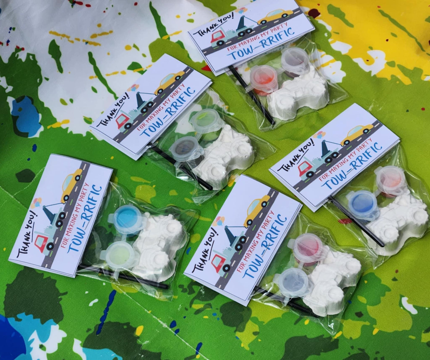 Tow Truck Plaster Paint Kit: DIY Party Favor Craft