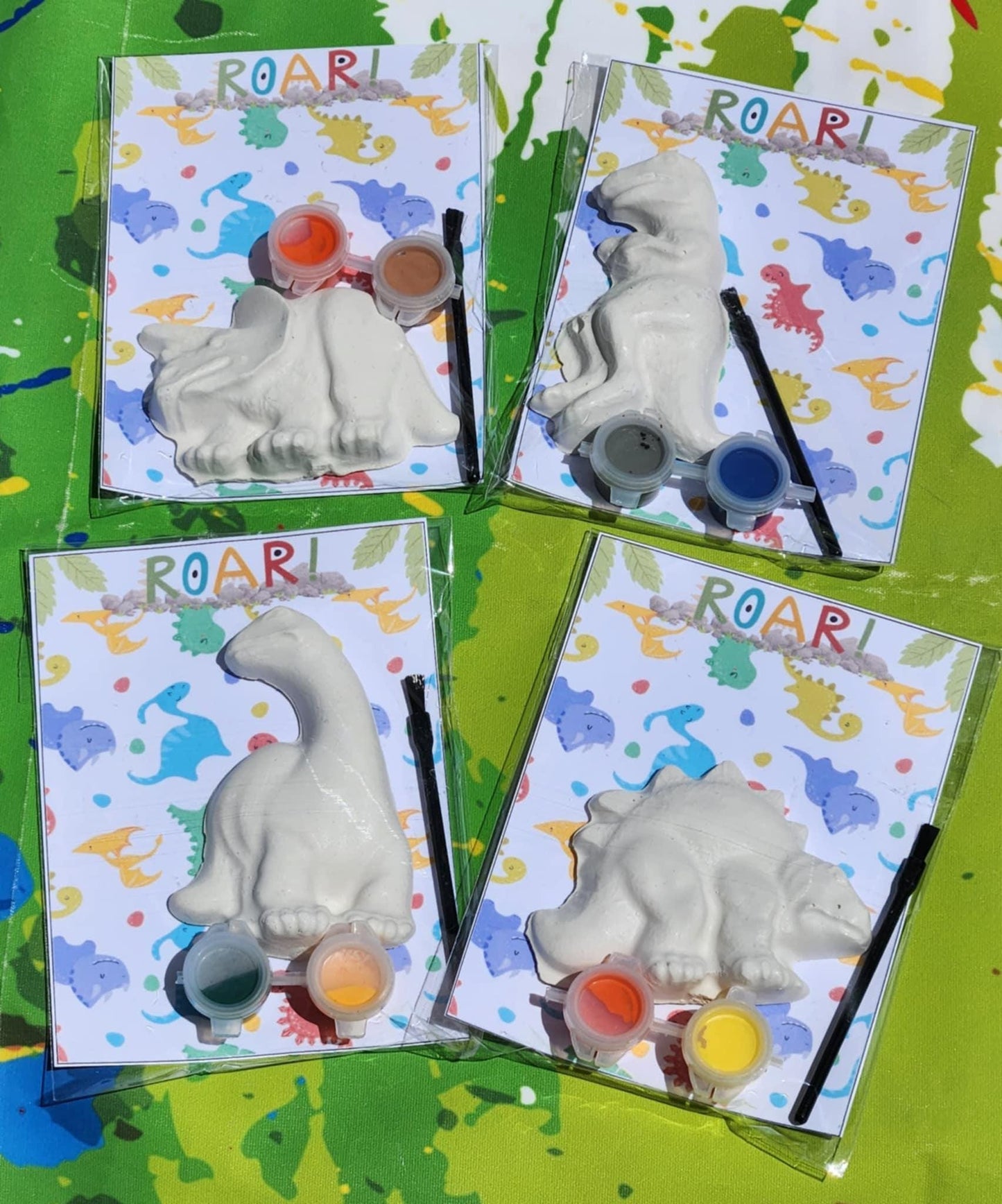 Dino Party Favors | Dinosaur Plaster Paint Kits | DIY Kids Craft | Birthday Activity | Dino Goodie Bags | Classroom Gifts