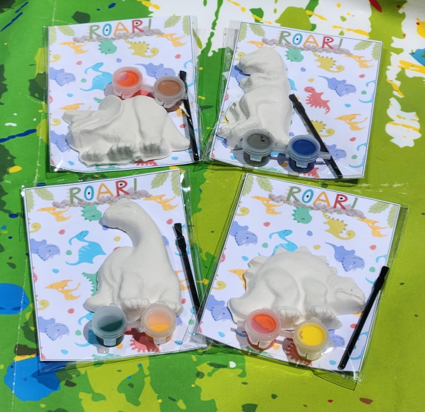 Dino Party Favors | Dinosaur Plaster Paint Kits | DIY Kids Craft | Birthday Activity | Dino Goodie Bags | Classroom Gifts