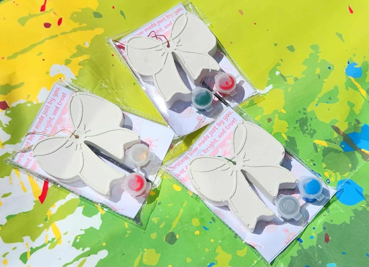 Christmas Bow Ornament Plaster Painting Kit | Craft for Kids | Non-Toxic Paint Kit | Christmas Party Favor | Classroom Christmas Activity
