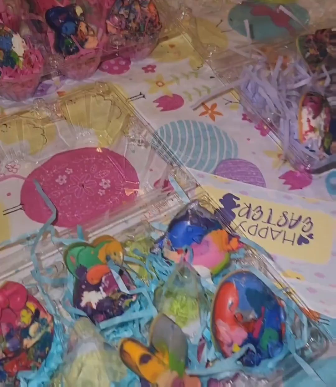 Easter Basket Gift l Kids Easter Gift l 6 Easter Crayons in Carton l Toddler Crayons l Easter Coloring l Easter Crayons l Bunny Crayon