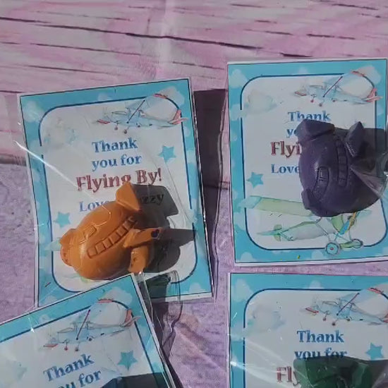 Airplane Crayons: Travel Theme Party Favors