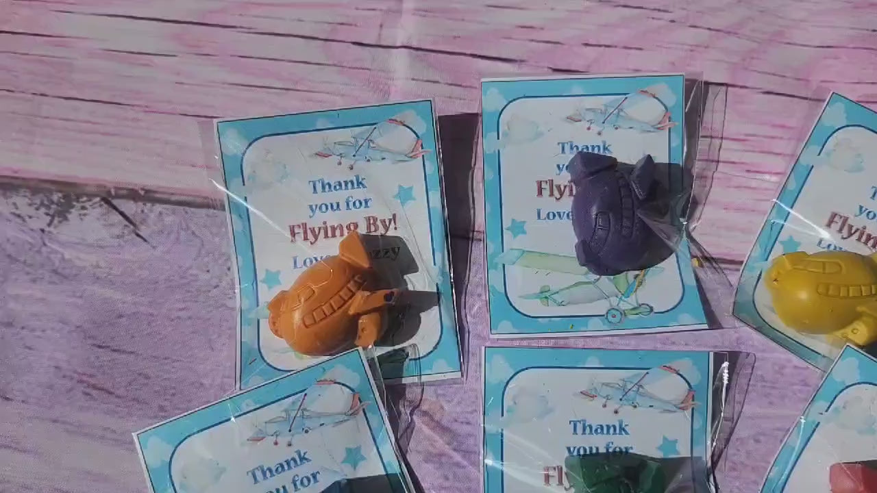 Airplane Crayons: Travel Theme Party Favors